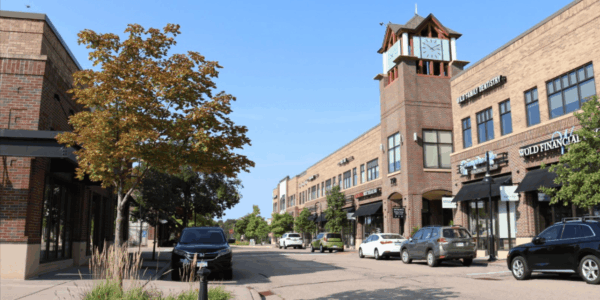 What Makes Local Delis in Mendota Heights Popular in the Community?