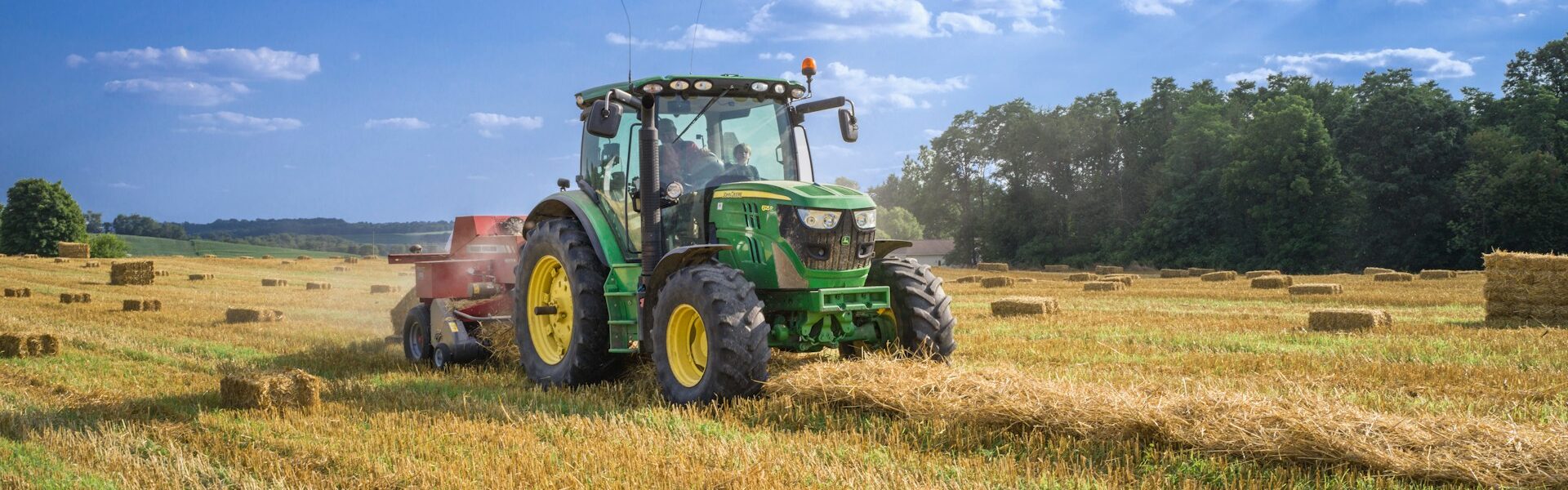 What to Consider When Choosing a Farm Tractor From a Trusted Texas Provider